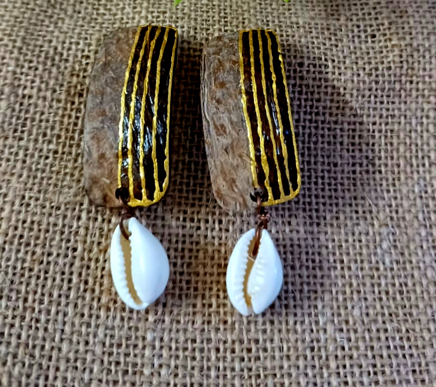 COCOSHELLA-2 EARRINGS