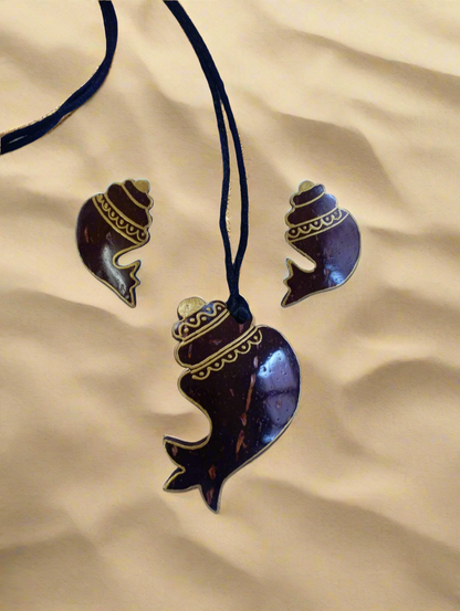 THE SEA LIFE  PENDANT SET