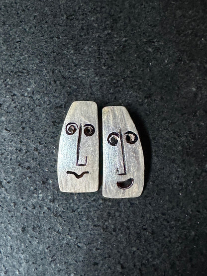 EXPRESSIONS STUD EARRINGS